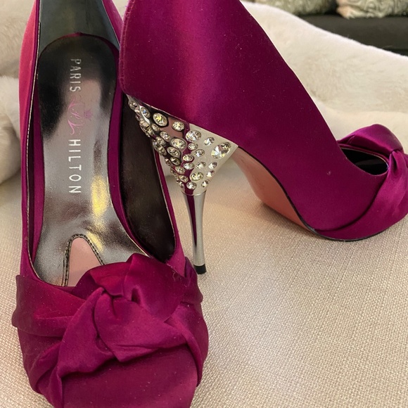 Paris Hilton Stilettos - Picture 6 of 7